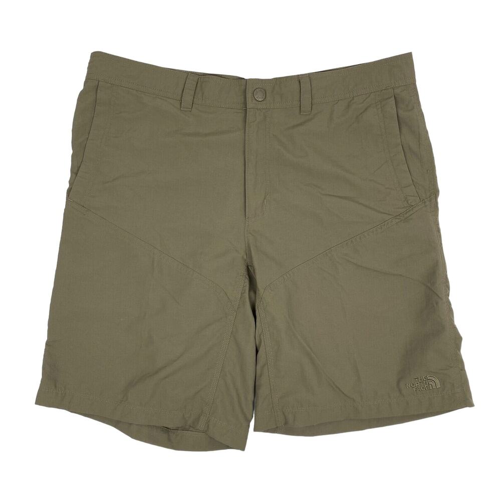 The North Face Nylon Cargo Shorts Men's 36 Green Embroidered Logo